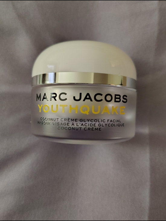 Marc Jacobs Other - Marc Jacobs Youthquake Coconut Crème Facial Mask — White and Gold Accents